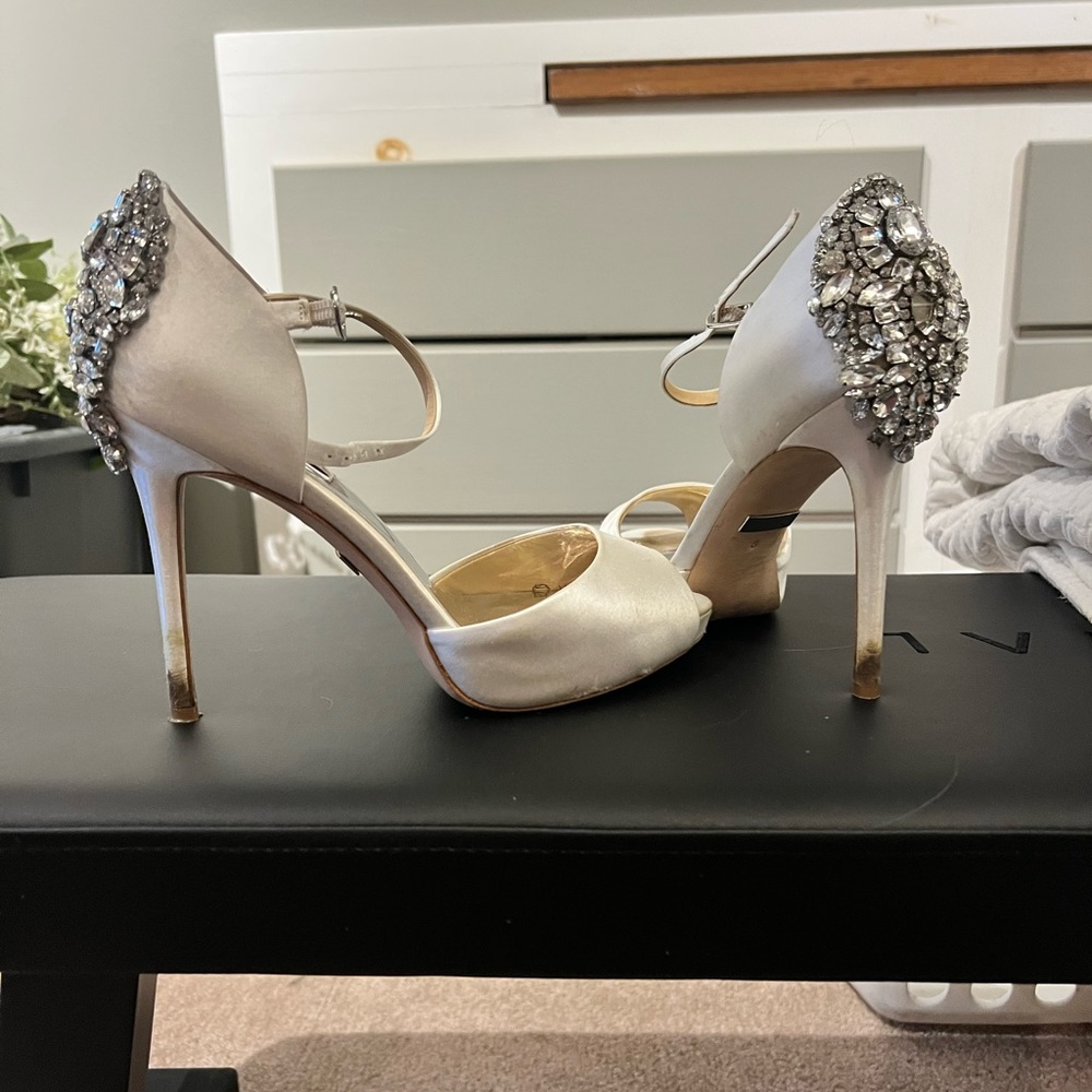 BADGLEY MISCHKA DAWN HEELS